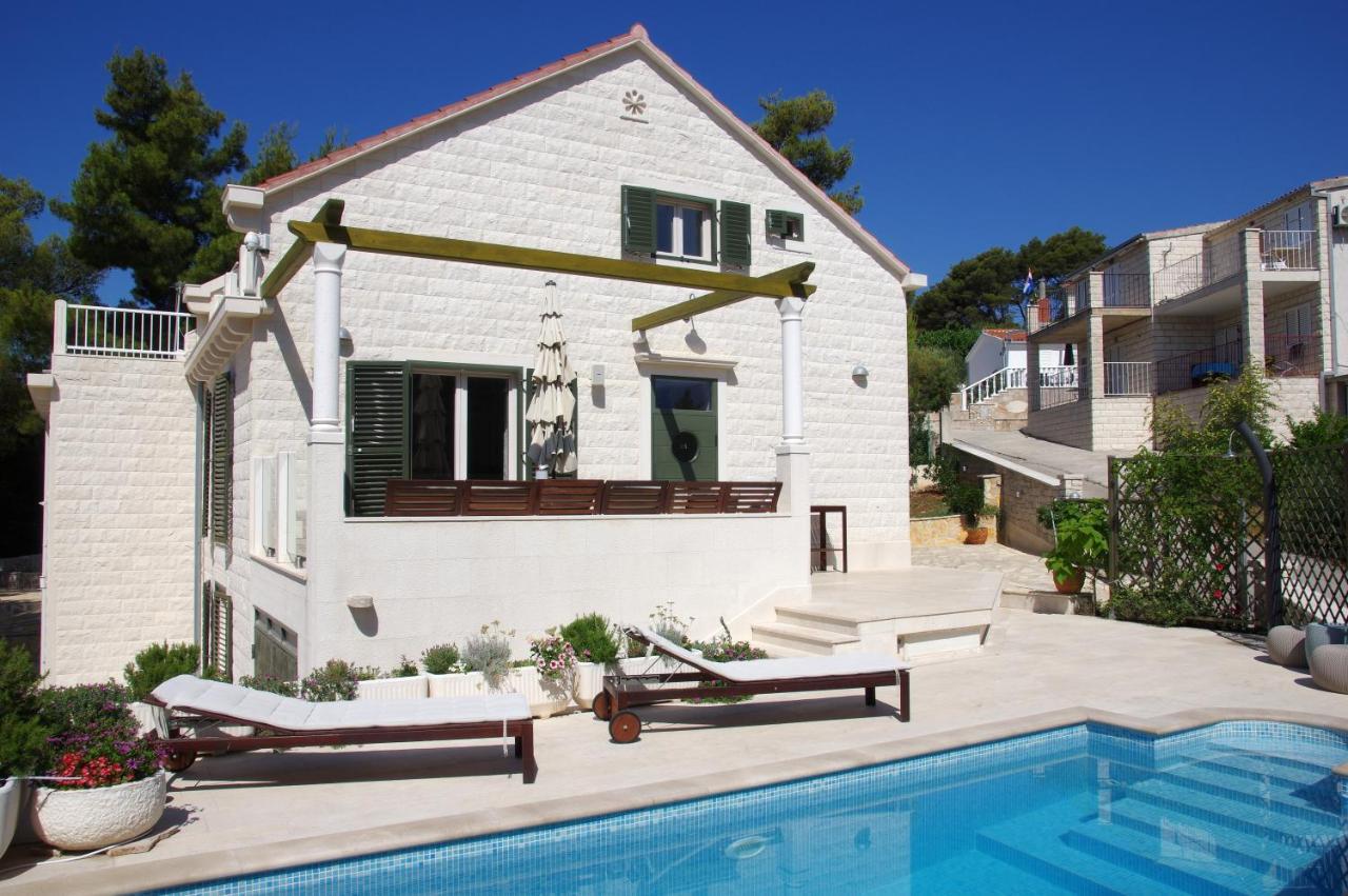 Holiday Home Nevista Сумартин Экстерьер фото