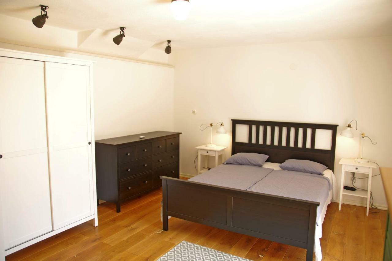 Holiday Home Nevista Сумартин Экстерьер фото
