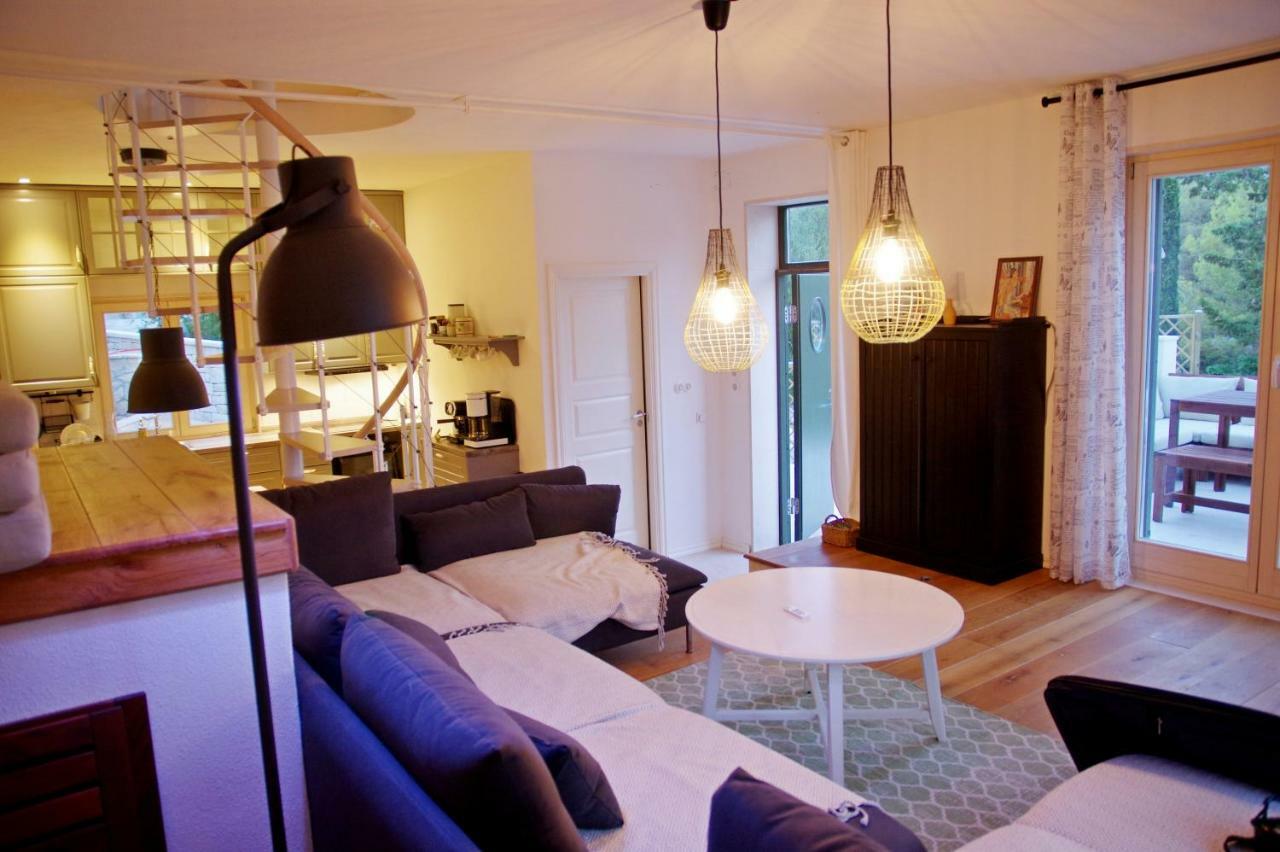 Holiday Home Nevista Сумартин Экстерьер фото